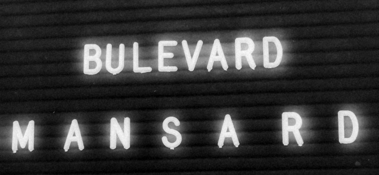 Bulevard Mansards Satu Mare Exterior photo